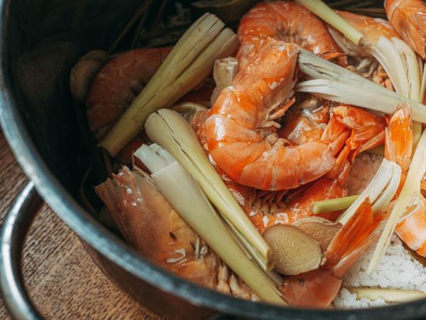 How to Make a Cajun Shrimp Boil at Home photo